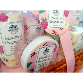 Dárkový koš pro ženy Bath Sensation vanilka a malina 7v1
