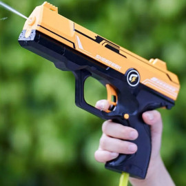 Automatická vodní pistole s vakem