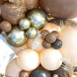 Velká sada balónků na girlandu béžovo-hnědá 112 ks Velká sada balónků na girlandu béžovo-hnědá 112 ks