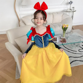 Dětský kostým Sněhurka s rukávky 116-122 M