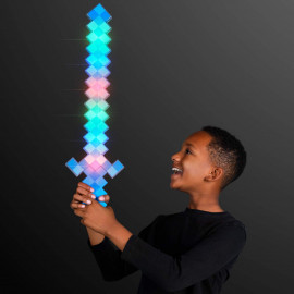 Svítící diamantový meč se zvuky Minecraft 45cm Svítící diamantový meč se zvuky Minecraft 45cm