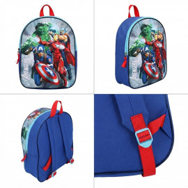 Dětský batoh Avengers s 3D efektem